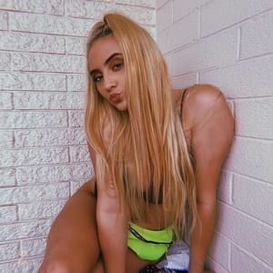 Meet your Posher, Brandi